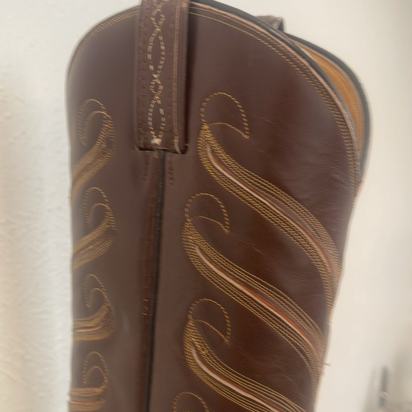 Brown Leather Cowboy Boots - Picture 5 of 9